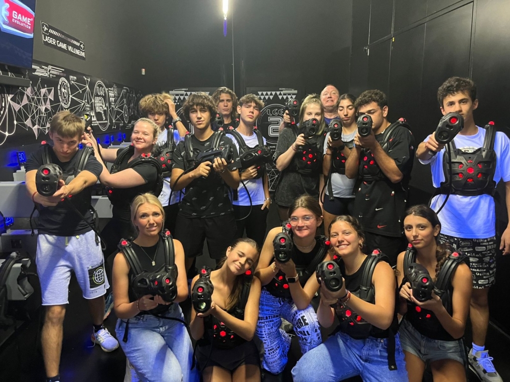 Village Camps International Summer Camp LTC, Leysin 2024-07-22 https://www.villagecamps.com/journals_admin/images/2647-0045-laser tag .jpg
